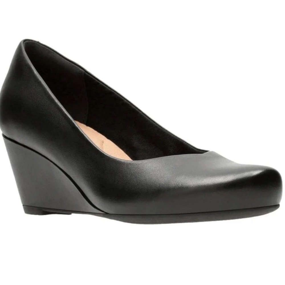 Clarks, Flores Tulip Mid Heel Wedge Pumps
